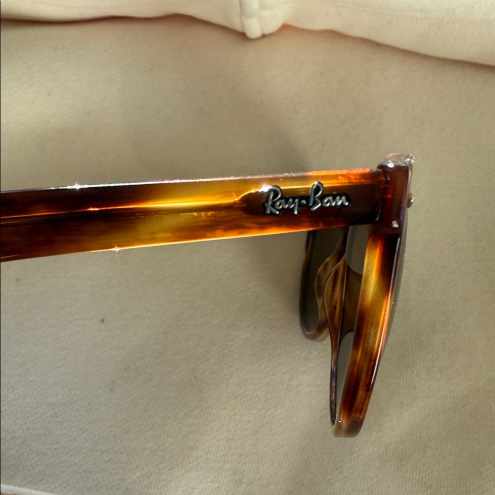 Ray-Ban Tortoise Shell Sunglasses - Picture 2 of 4